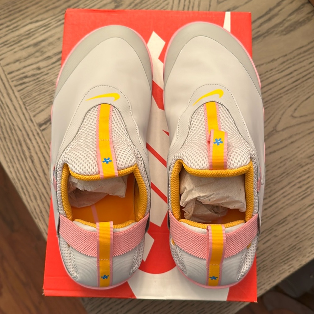 Men’s Nike Zoom Pulse shoes